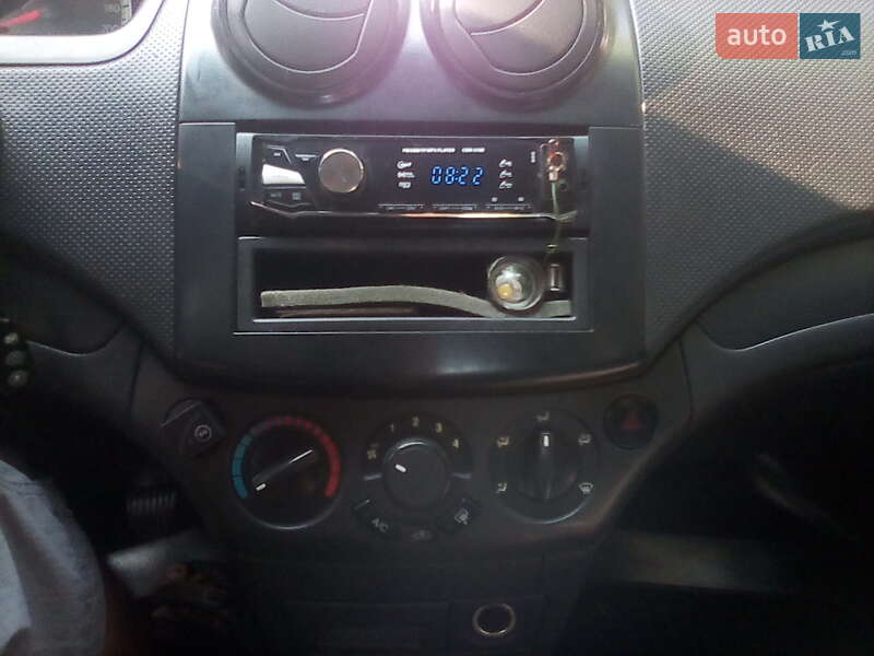 Седан Chevrolet Aveo 2007 в Николаеве