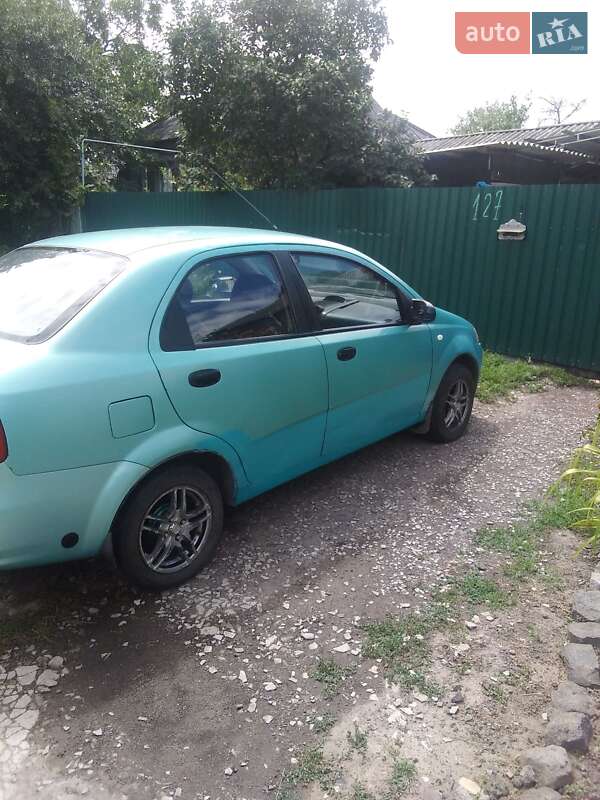 Седан Chevrolet Aveo 2006 в Краматорську