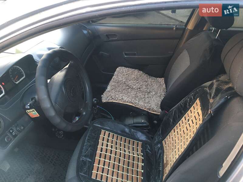 Седан Chevrolet Aveo 2008 в Одесі