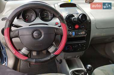 Седан Chevrolet Aveo 2005 в 