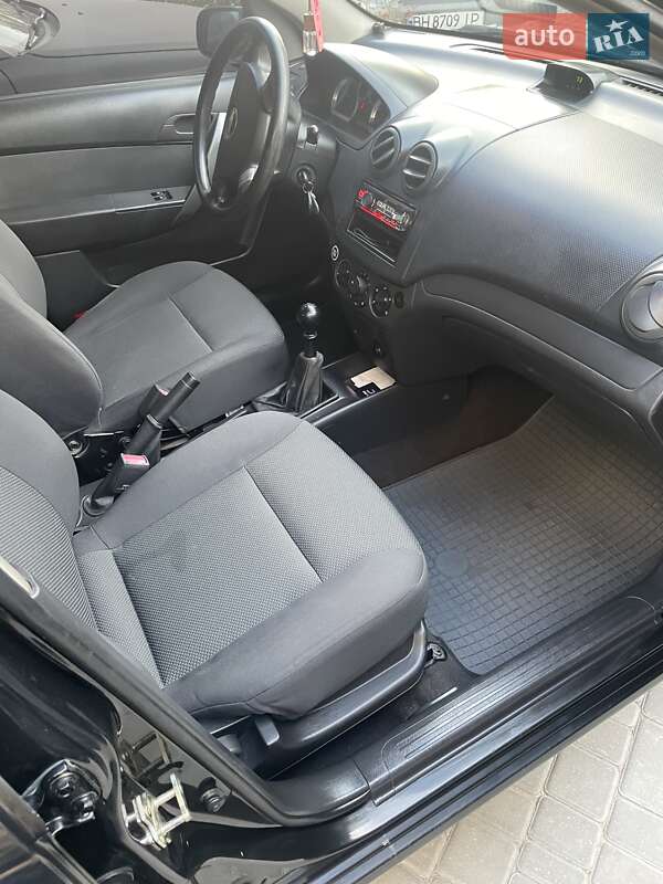Седан Chevrolet Aveo 2006 в Одессе