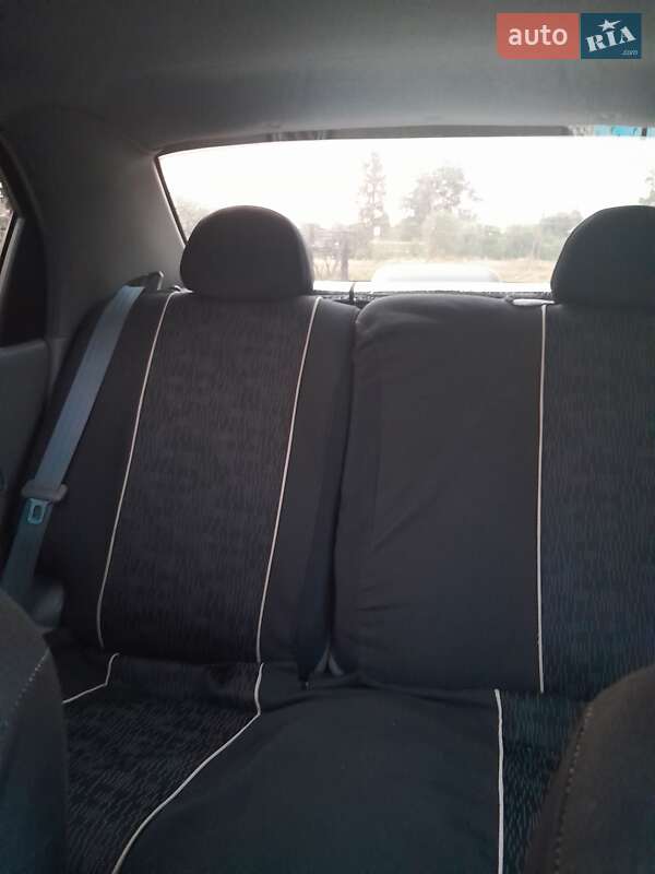 Седан Chevrolet Aveo 2005 в Жидачові