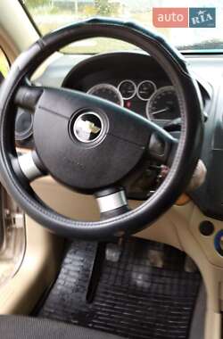 Седан Chevrolet Aveo 2008 в 