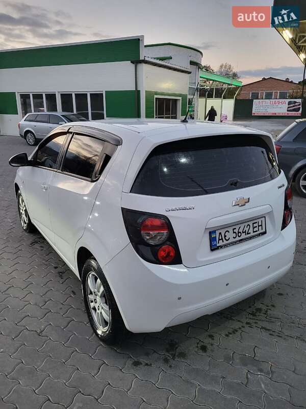 Хетчбек Chevrolet Aveo 2012 в Володимирі