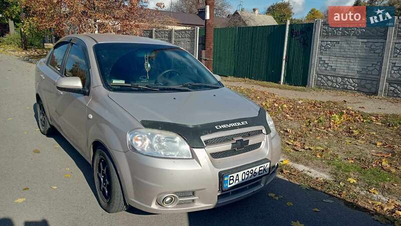 Седан Chevrolet Aveo 2007 в Александрие