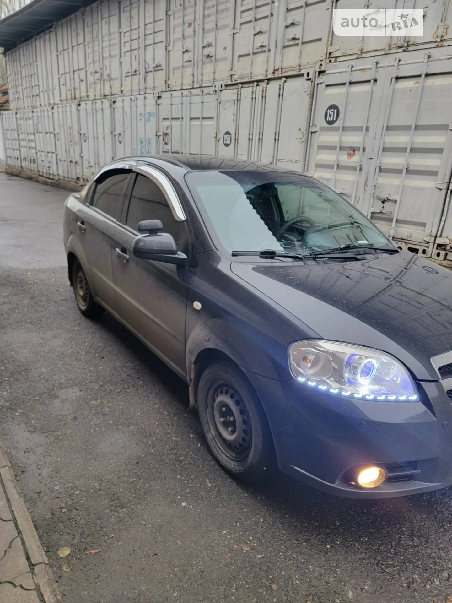 2011 Chevrolet Aveo - мініатюра 3