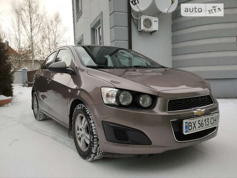 Седан Chevrolet Aveo 2013 в Славуте
