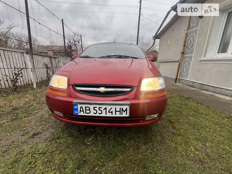 Седан Chevrolet Aveo 2005 в Виннице