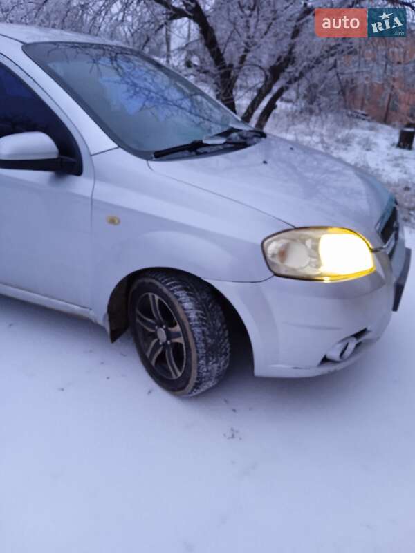 Седан Chevrolet Aveo 2007 в Кропивницькому