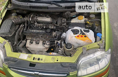 Седан Chevrolet Aveo 2005 в 