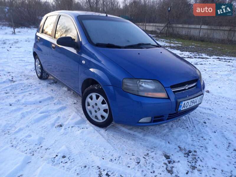 Хэтчбек Chevrolet Aveo 2007 в Виноградове фото 13 Хэтчбек Chevrolet Aveo 2007 в Виноградове