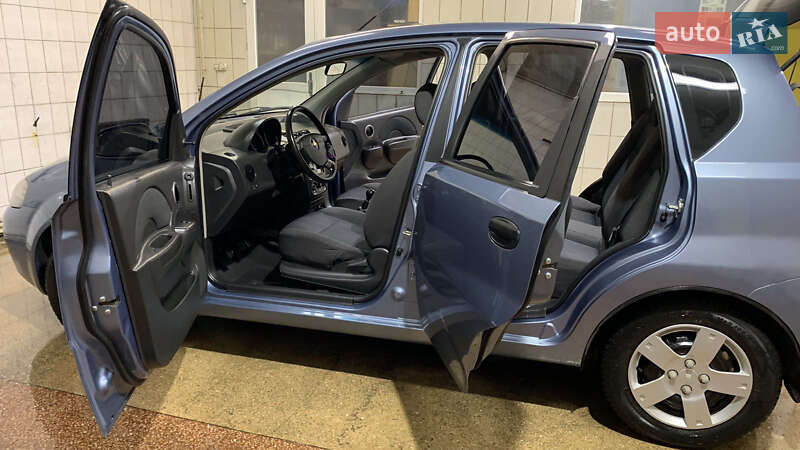 Хетчбек Chevrolet Aveo 2007 в Здолбуніві