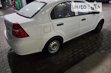 Седан Chevrolet Aveo 2007 в Ужгороде