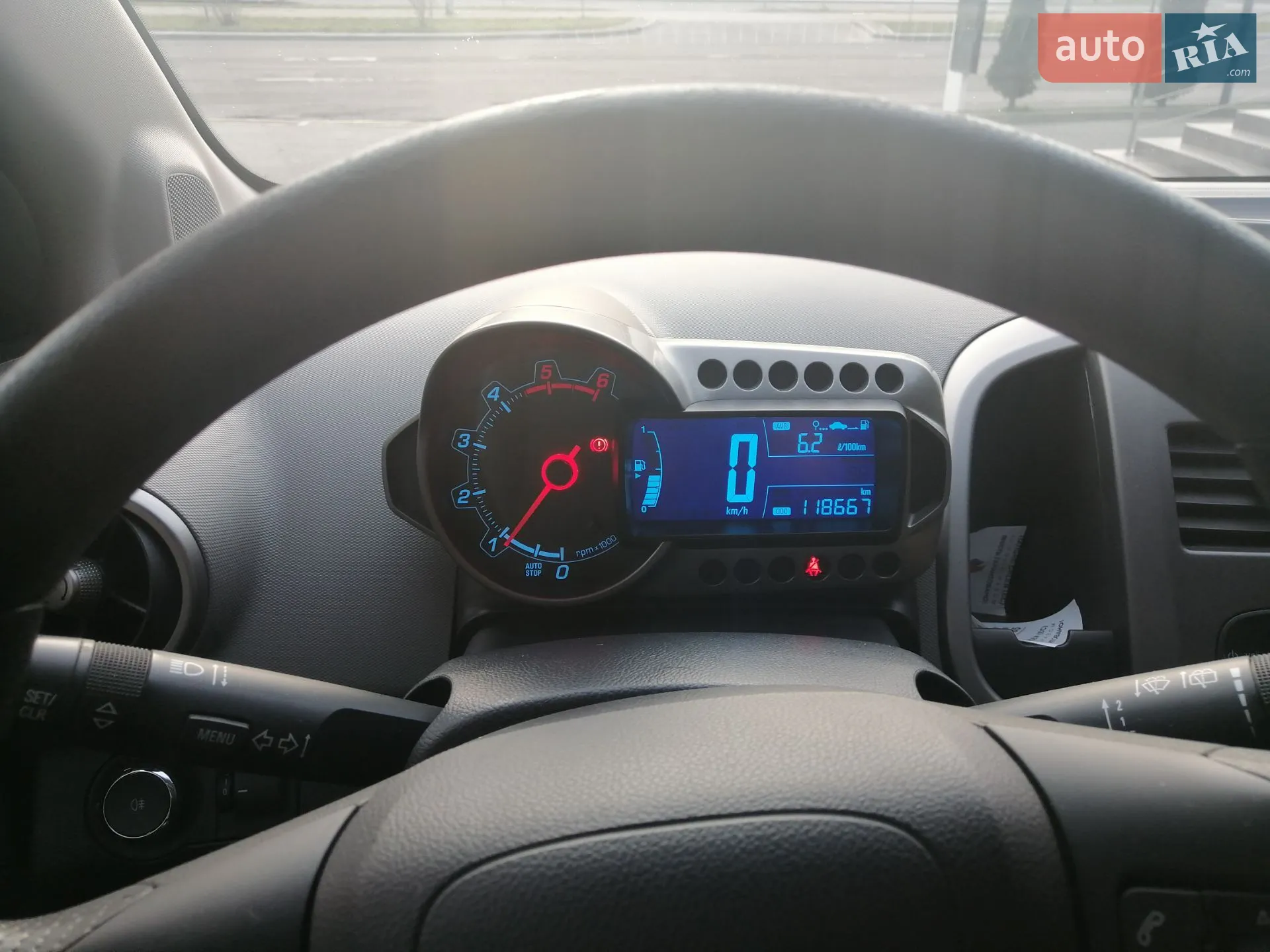 2012 Chevrolet Aveo - мініатюра 11