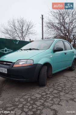 Седан Chevrolet Aveo 2005 в Полтаве