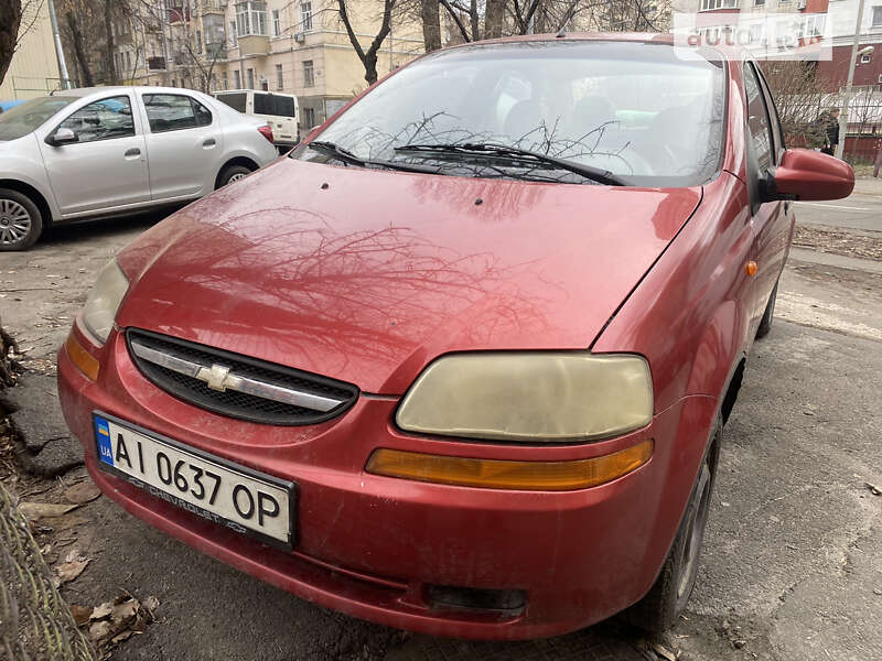 Седан Chevrolet Aveo 2004 в Киеве