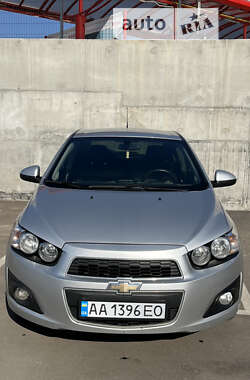 Седан Chevrolet Aveo 2012 в Вінниці