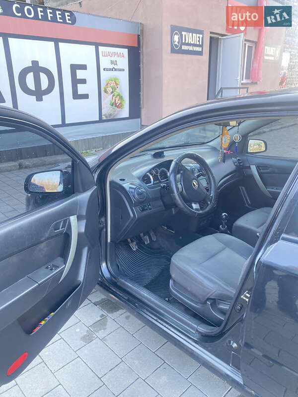 Седан Chevrolet Aveo 2007 в Тисмениці