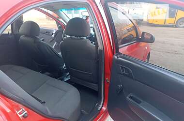 Седан Chevrolet Aveo 2008 в Сарнах