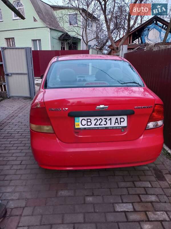 Седан Chevrolet Aveo 2005 в Чернигове