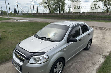 Седан Chevrolet Aveo 2007 в Олевске