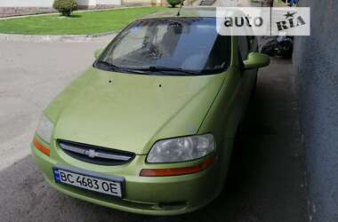 Седан Chevrolet Aveo 2004 в Львове