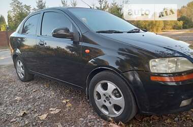 Седан Chevrolet Aveo 2005 в Києві