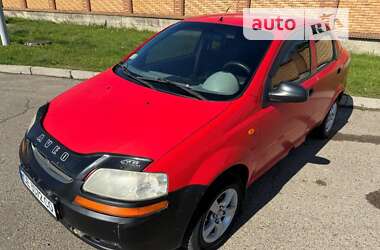 Седан Chevrolet Aveo 2004 в Чернівцях