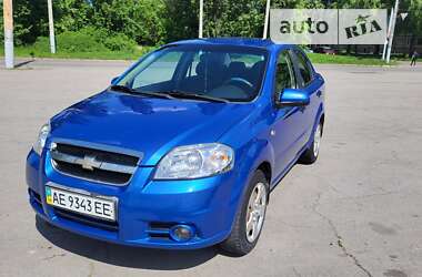 Седан Chevrolet Aveo 2009 в Кривом Роге