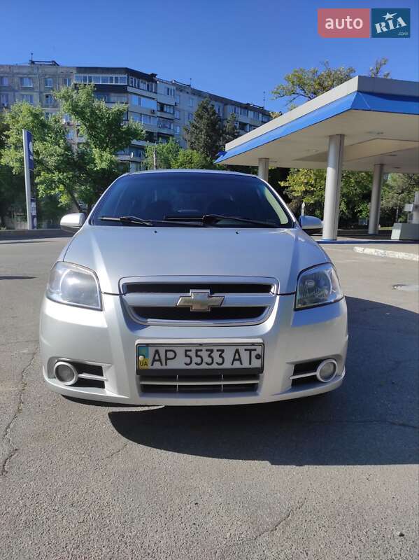Седан Chevrolet Aveo 2008 в Запоріжжі