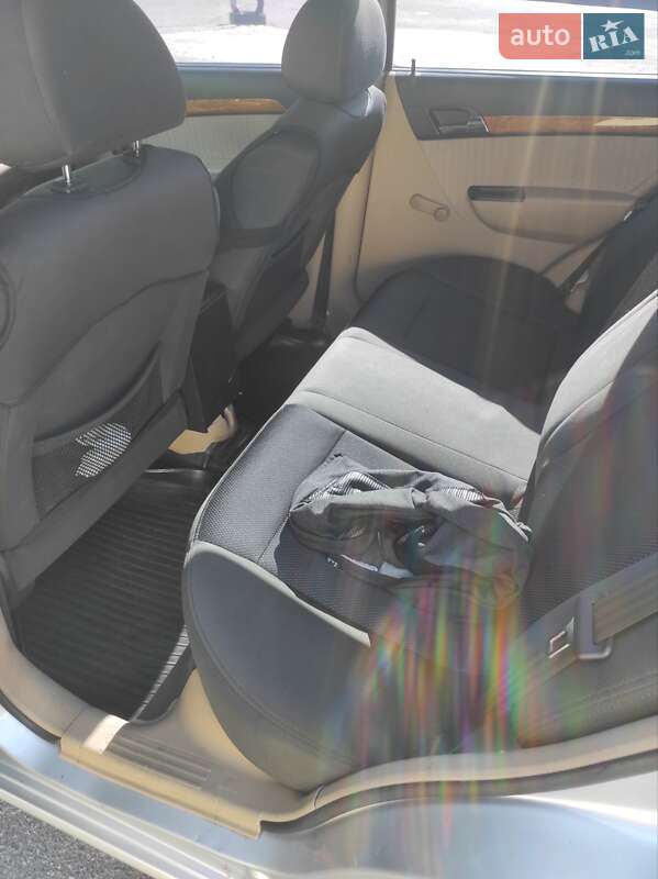 Седан Chevrolet Aveo 2008 в Запоріжжі