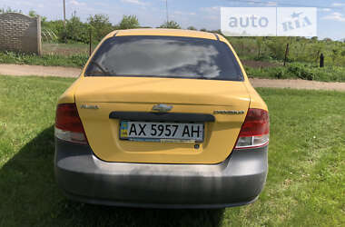 Седан Chevrolet Aveo 2005 в Харькове