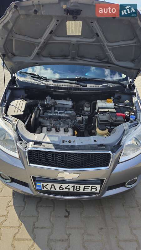 Хэтчбек Chevrolet Aveo 2008 в Хмельницком