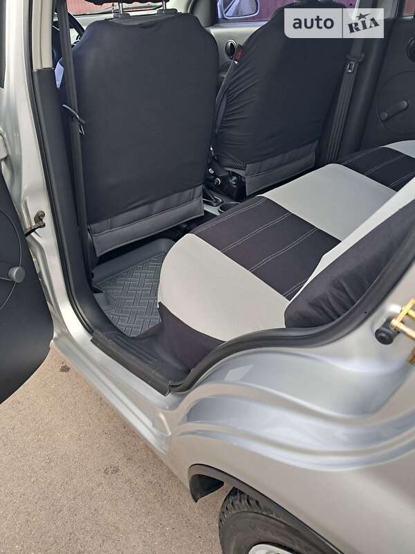 Седан Chevrolet Aveo 2006 в Борисполе