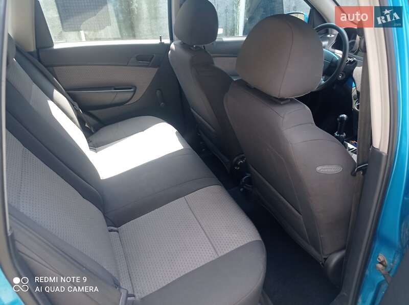 Хэтчбек Chevrolet Aveo 2008 в Сокале