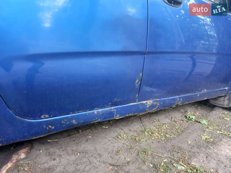 Седан Chevrolet Aveo 2005 в Харькове