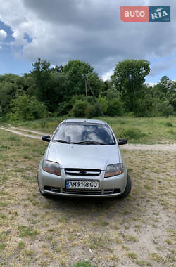 Седан Chevrolet Aveo 2005 в 