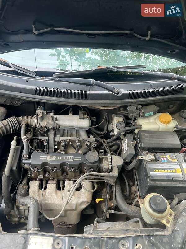 Седан Chevrolet Aveo 2005 в Одессе