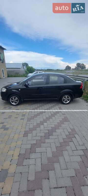 Седан Chevrolet Aveo 2008 в Харькове