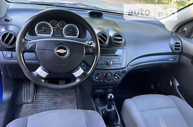 Хэтчбек Chevrolet Aveo 2009 в Звенигородке