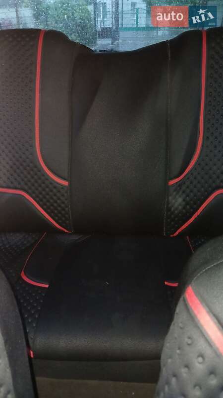 Хетчбек Chevrolet Aveo 2006 в Глинянах