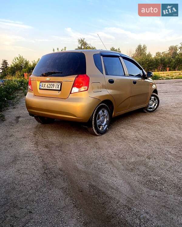 Хэтчбек Chevrolet Aveo 2004 в Изюме фото 5 Хэтчбек Chevrolet Aveo 2004 в Изюме