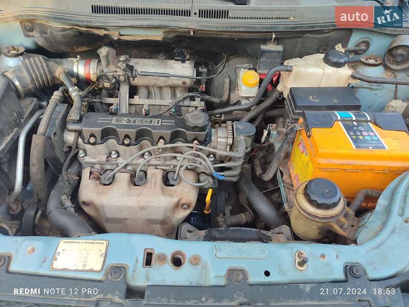 Седан Chevrolet Aveo 2006 в Решетилівці