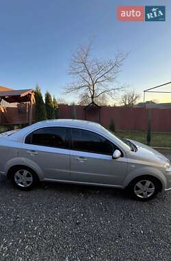 Седан Chevrolet Aveo 2008 в Мукачевому