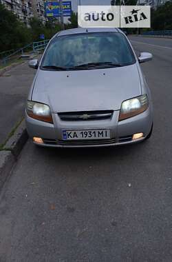 Седан Chevrolet Aveo 2006 в Києві