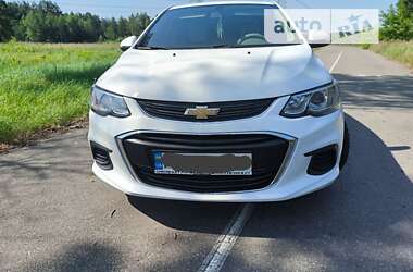 Седан Chevrolet Aveo 2018 в Києві