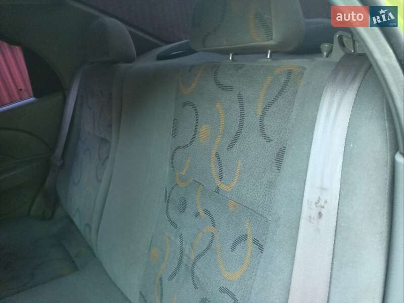 Седан Chevrolet Aveo 2005 в Берегово