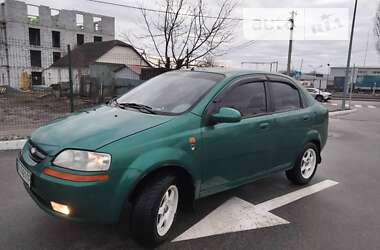 Седан Chevrolet Aveo 2005 в Києві