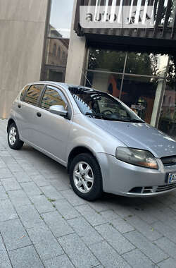 Хэтчбек Chevrolet Aveo 2008 в Ужгороде