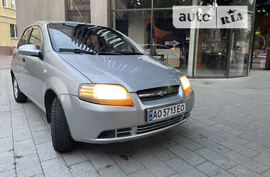 Хэтчбек Chevrolet Aveo 2008 в Ужгороде